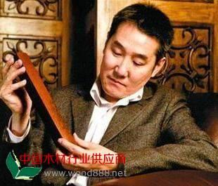 吃瓜娱乐圈 导演海岩,揭秘娱乐圈背后的“吃瓜”真相